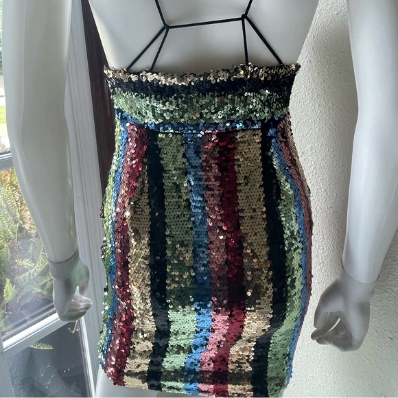 By the Way. Sequin bodycon dress - Picture 11 of 12